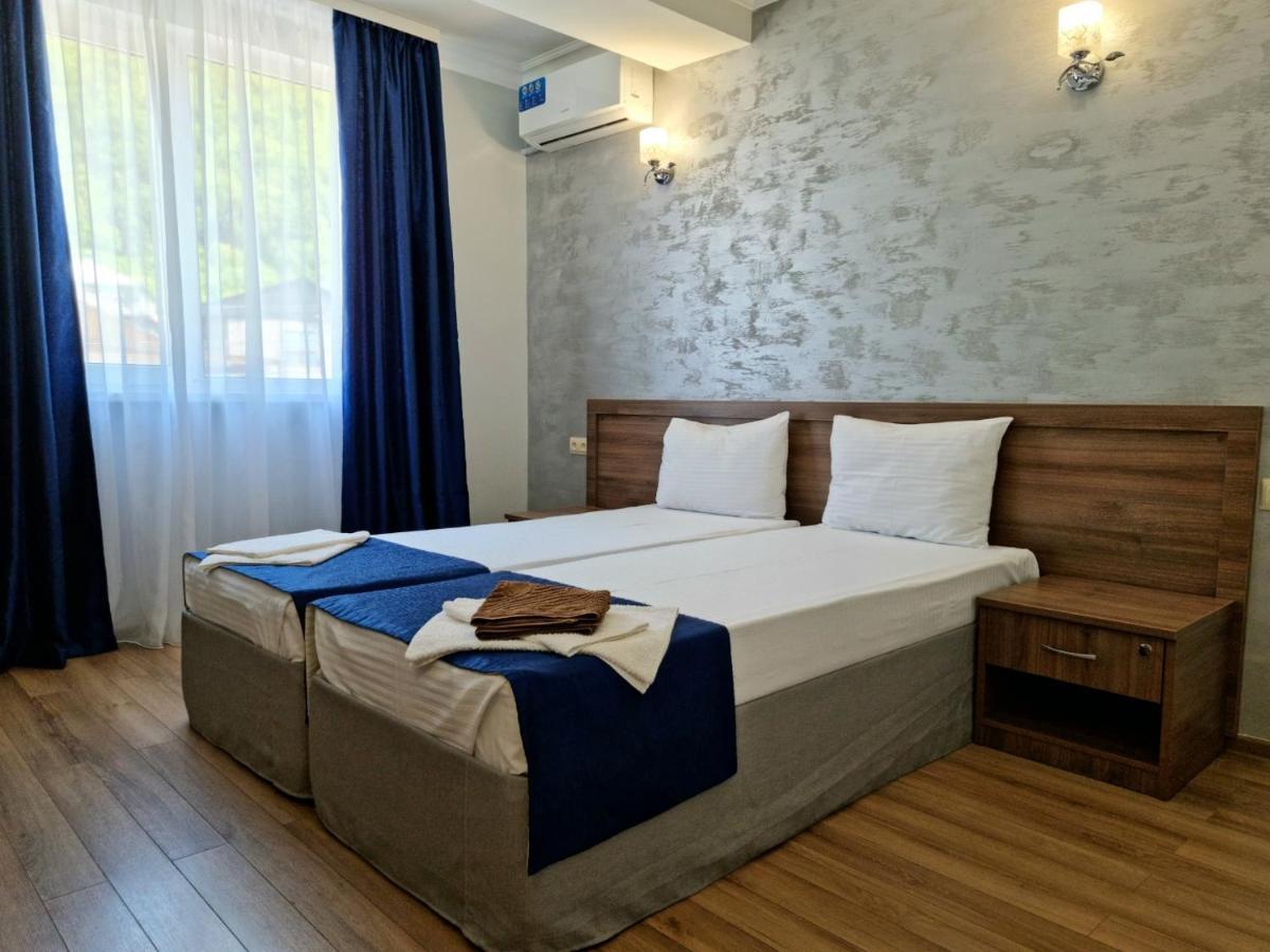 Nobi Guest House Gagra Kültér fotó