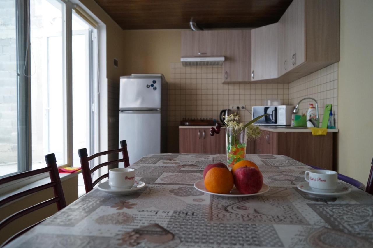 Nobi Guest House Gagra Kültér fotó